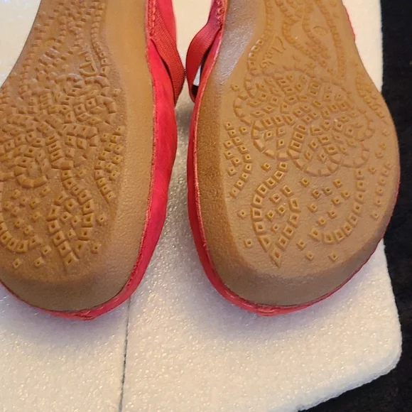 Clarks Artisan UK Unloop Shoes - Picture 8 of 10